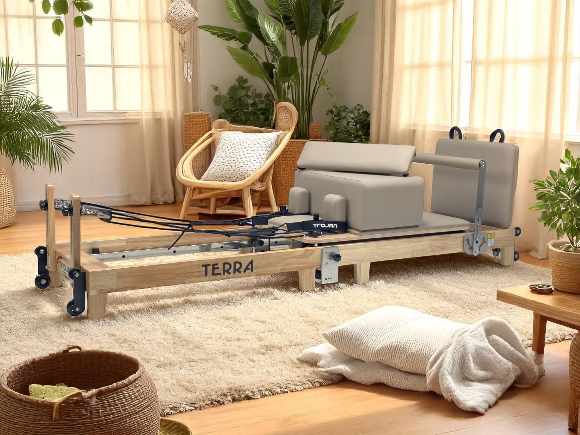 Trojan TERRA Beije Oak Folding Reformer Inc Box & Jump Board * NEW *